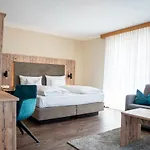 & Restaurant Post 3* Laichingen