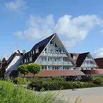 & Restaurant Post
