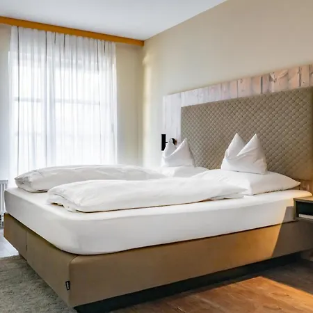 & Restaurant Post Hotel Laichingen