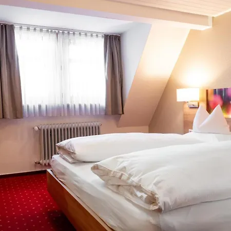 & Restaurant Post 3* Laichingen