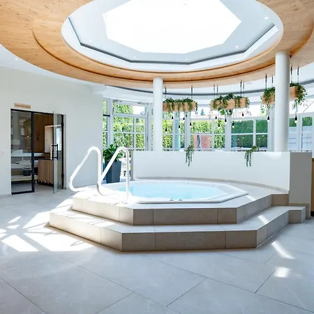 & Restaurant Post Hotel