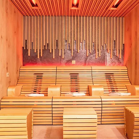 & Restaurant Post 4*