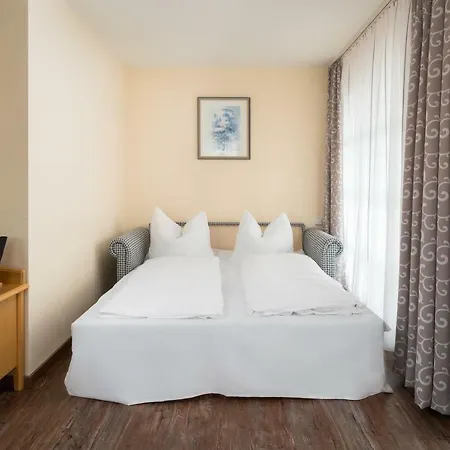 & Restaurant Post Hotel Laichingen