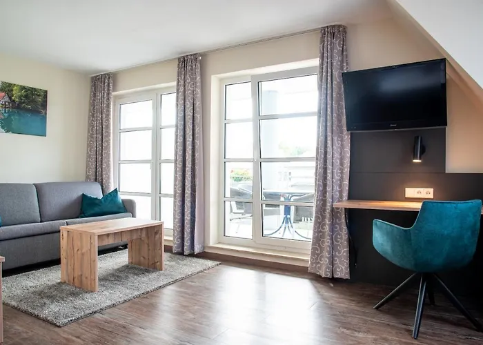 & Restaurant Post Отель Лайхинген