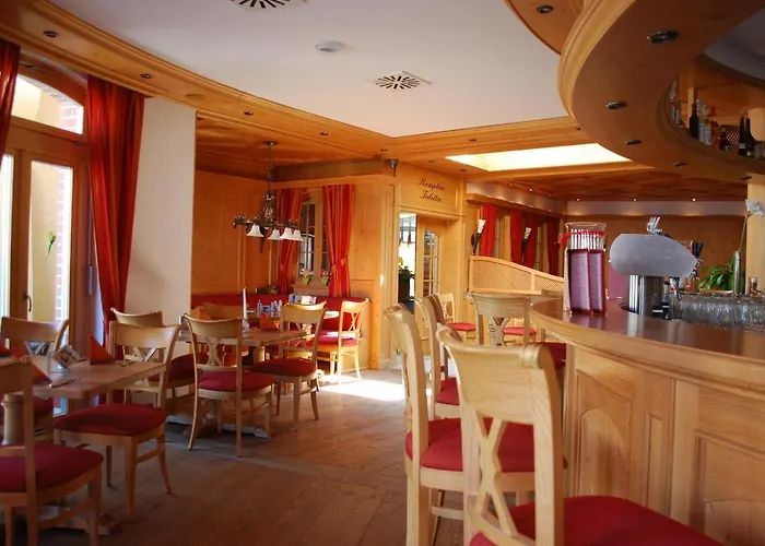 Отель & Restaurant Post 3*