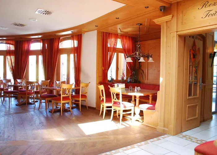 Hotel & Restaurant Post 3*